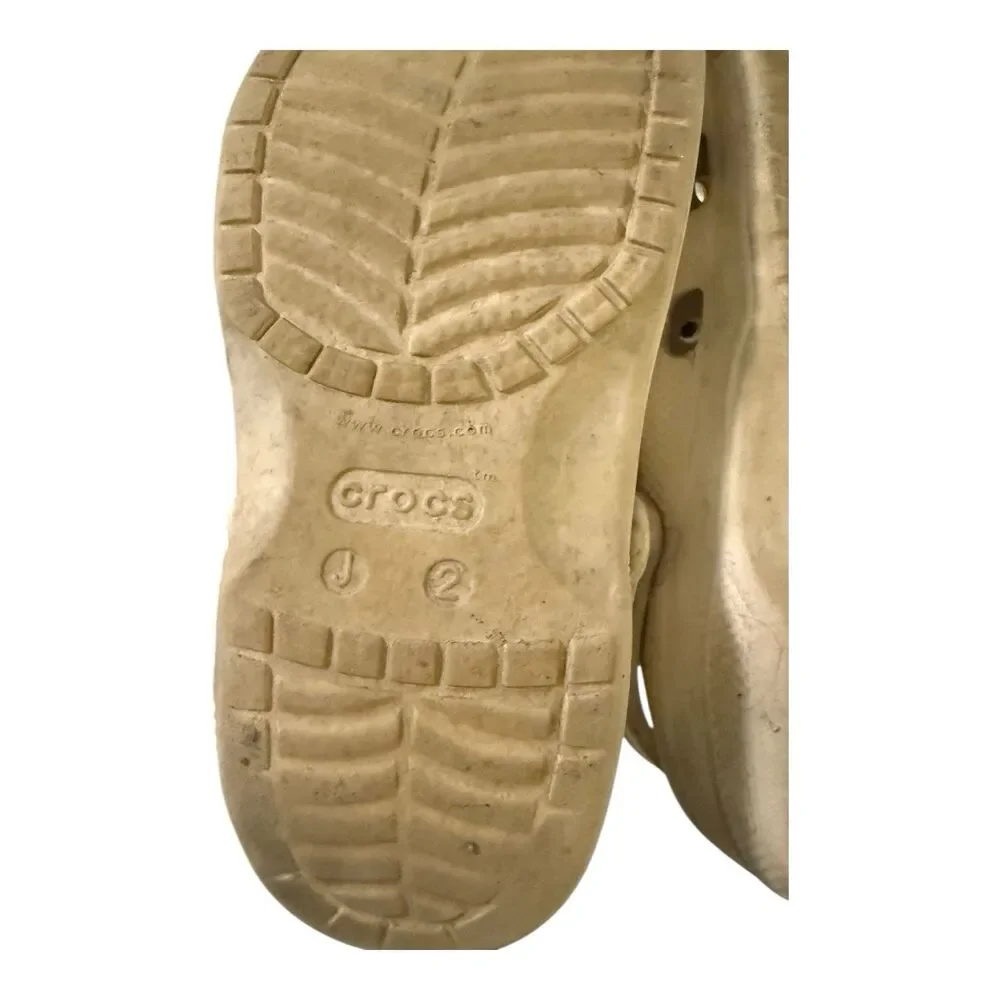CROCS Baya Clog Slide KIDS White Sz J2 Sandals Water Shoes Waterproof Outdoors